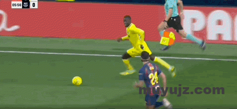 ce5d8b35g00t7mneo03dpd000dc0064g